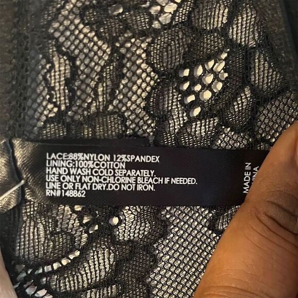 Torrid Curve 3 Black Lace Thong Bodysuit with Neck Harness Lingerie Sz 3x NWT - Picture 9 of 9